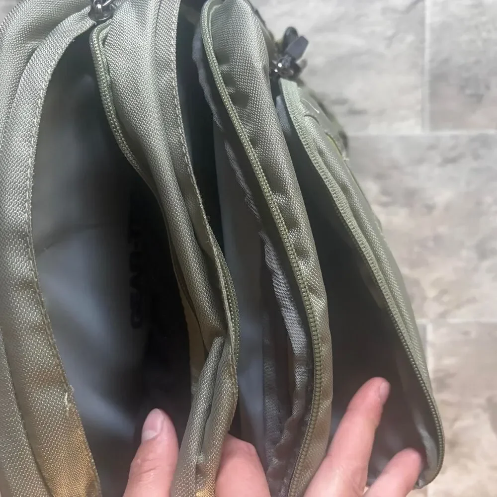 Granite Gear Campus Collection Backpack NWT Green Grey School Hiking Gorpcore